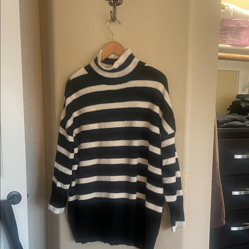Express Cozy Black and White Striped Long  Sweater Size XL